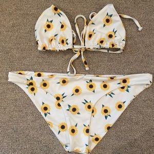White Sunflower Bikini Set